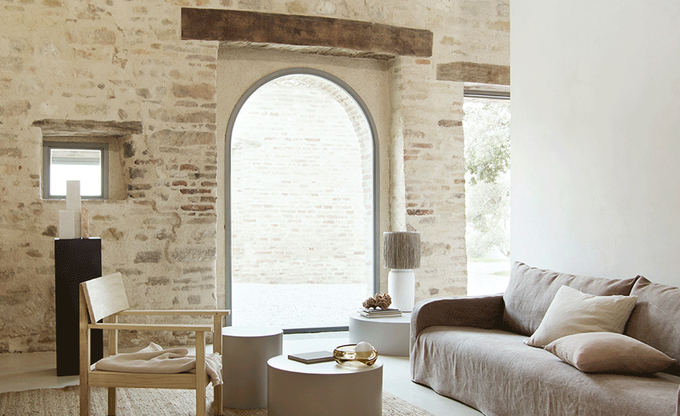 fixed inwodws in barn conversion