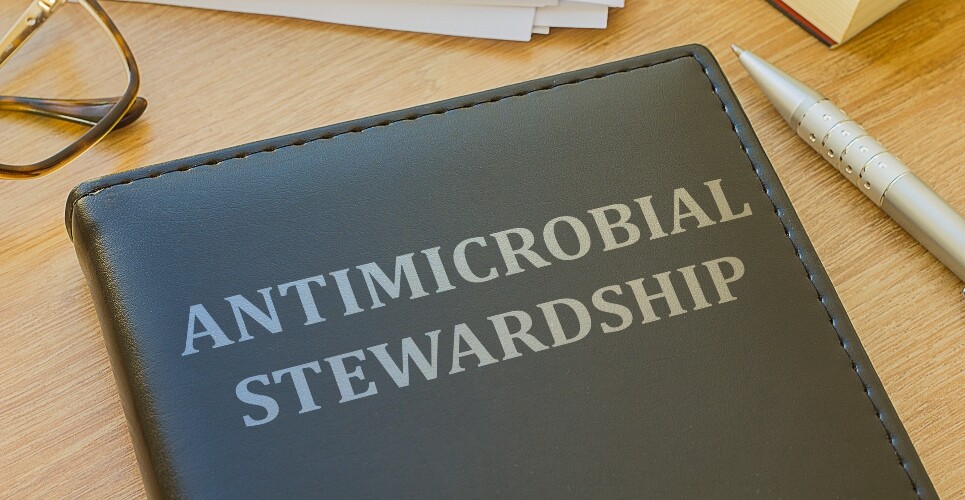 Fighting antimicrobial resistance: pharmacists and AMS