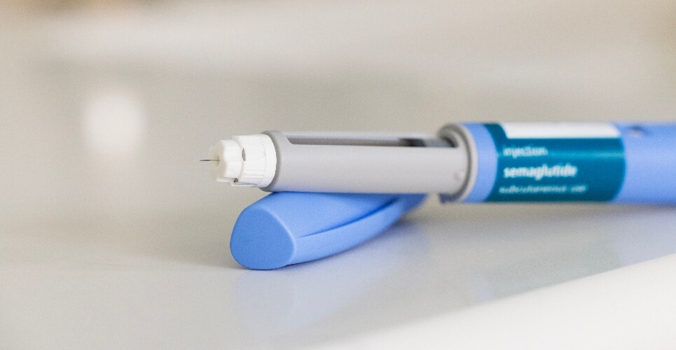 GLP-1 semaglutide injection pen to illustrate a strengthening of warnings for severe acute pancreatitis and NAION with GLP-1s and semaglutide