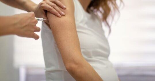Appeal to pregnant mothers to ‘act now’ on RSV vaccination