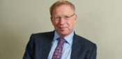 ‘Appealing’ opportunities needed to bring student nurses into community
