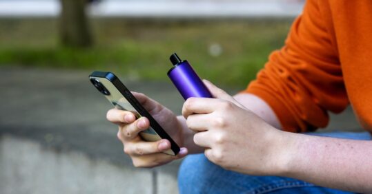 Government proposals aim to ‘root out rogue vape retailers’