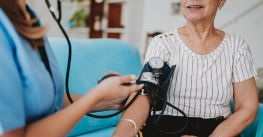 Widespread chronic pain associated with risk of high blood pressure
