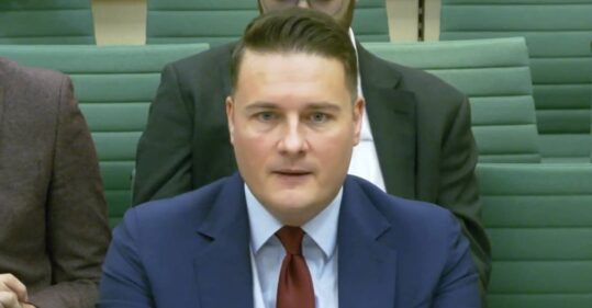 Health secretary warns of NHS ‘overreliance’ on international recruitment