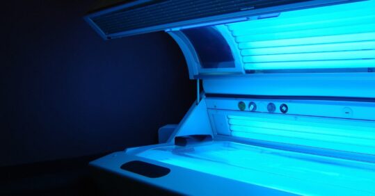 Government to take action on sunbeds use in move to cut teenage cancer risks