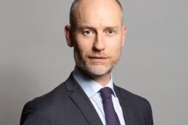 Government to ‘ease pressure on GPs’ by expanding use of pharmacists, says minister