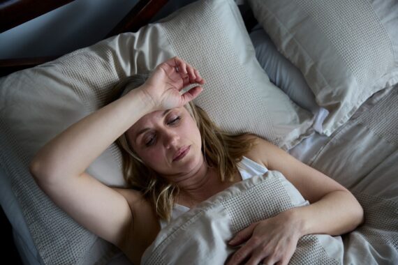 NICE backs new non-hormonal drug fezolinetant for menopausal hot flushes