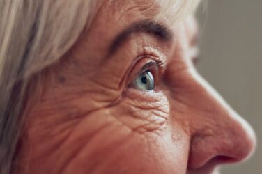 Key questions on visual problems in the elderly