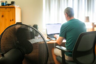 GP surgeries need legal maximum working temperature, says DAUK