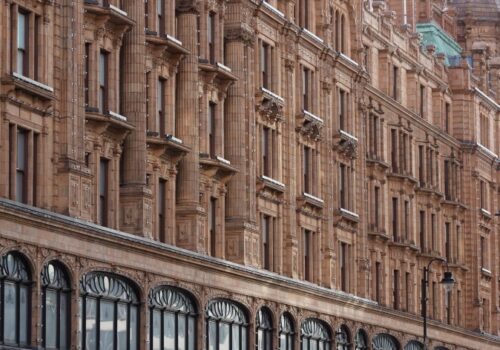 ondon Harrods Building Brompton Road view, Edwardian Baroque Revival Architectural Style Terracotta Cladding Facade