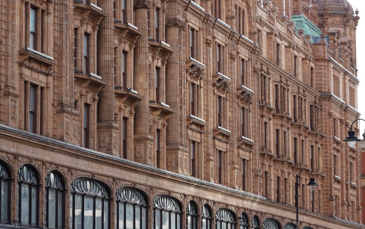 ondon Harrods Building Brompton Road view, Edwardian Baroque Revival Architectural Style Terracotta Cladding Facade