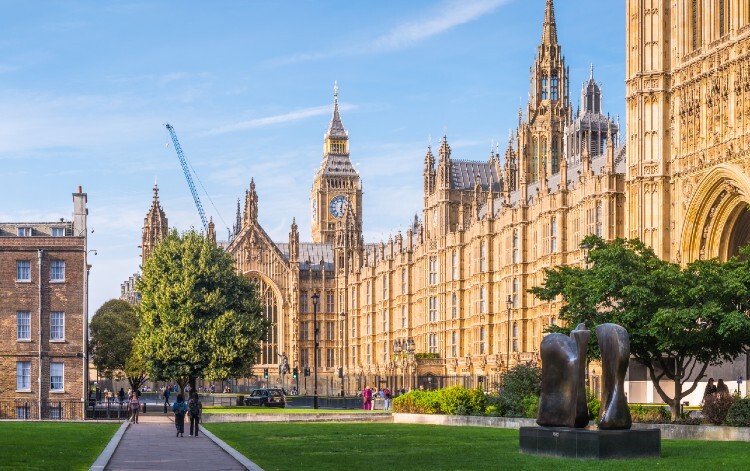 Weight-loss pills will be easier to counterfeit than jabs, MPs hear