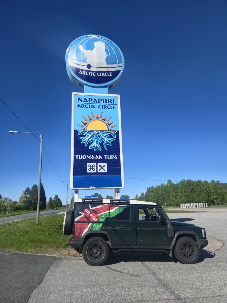 Becky Kim's Grenadier at Nordkapp, Norway