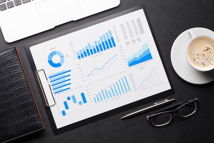 office-workplace-table-with-charts-4RP3FCV