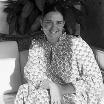 Caroline Lloyd, Client Manager 