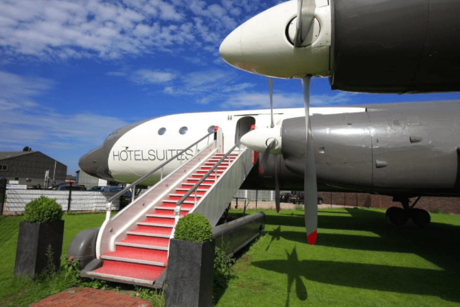 Vliegtuigsuite (Teuge, Holandia)