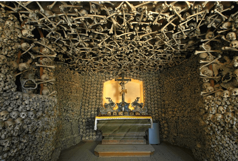 Kaplica czasek w Kudawie - Zdroju