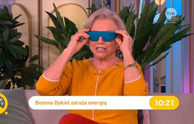 Aktorka, będąca twarzą kampanii o depresji, poleca magiczne okulary, lit i ruch