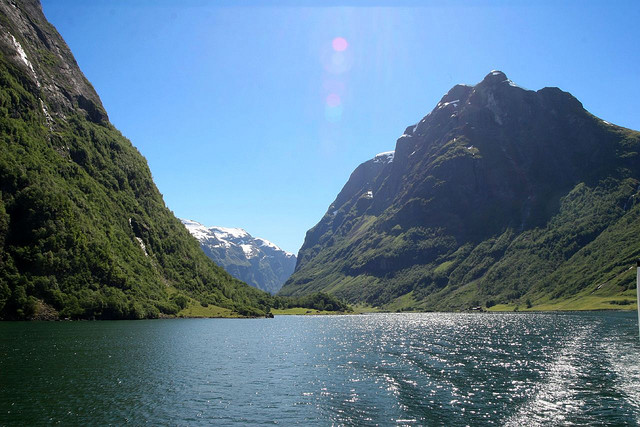 Sailing on the Nærøyfjord, Norway Sailing on the Nærøyfjord, Norway