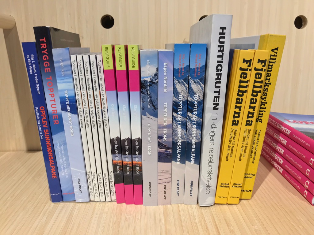 Travel books in Norway