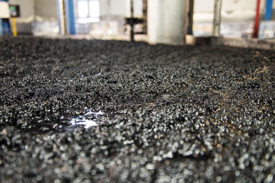 Black Blender Pulp