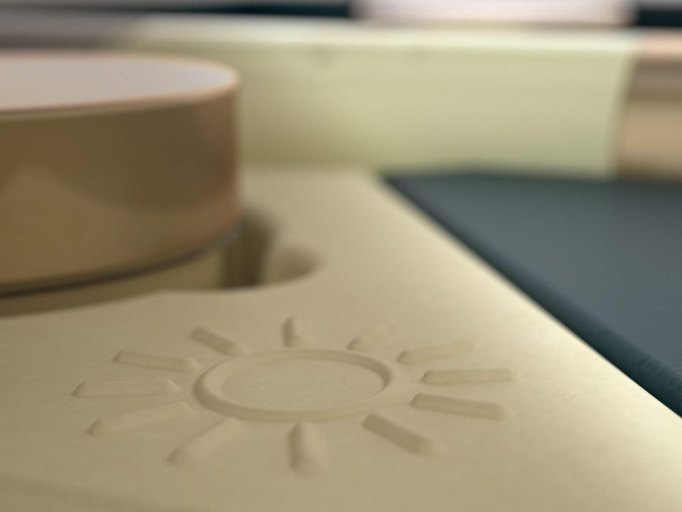 Colourform packaging render