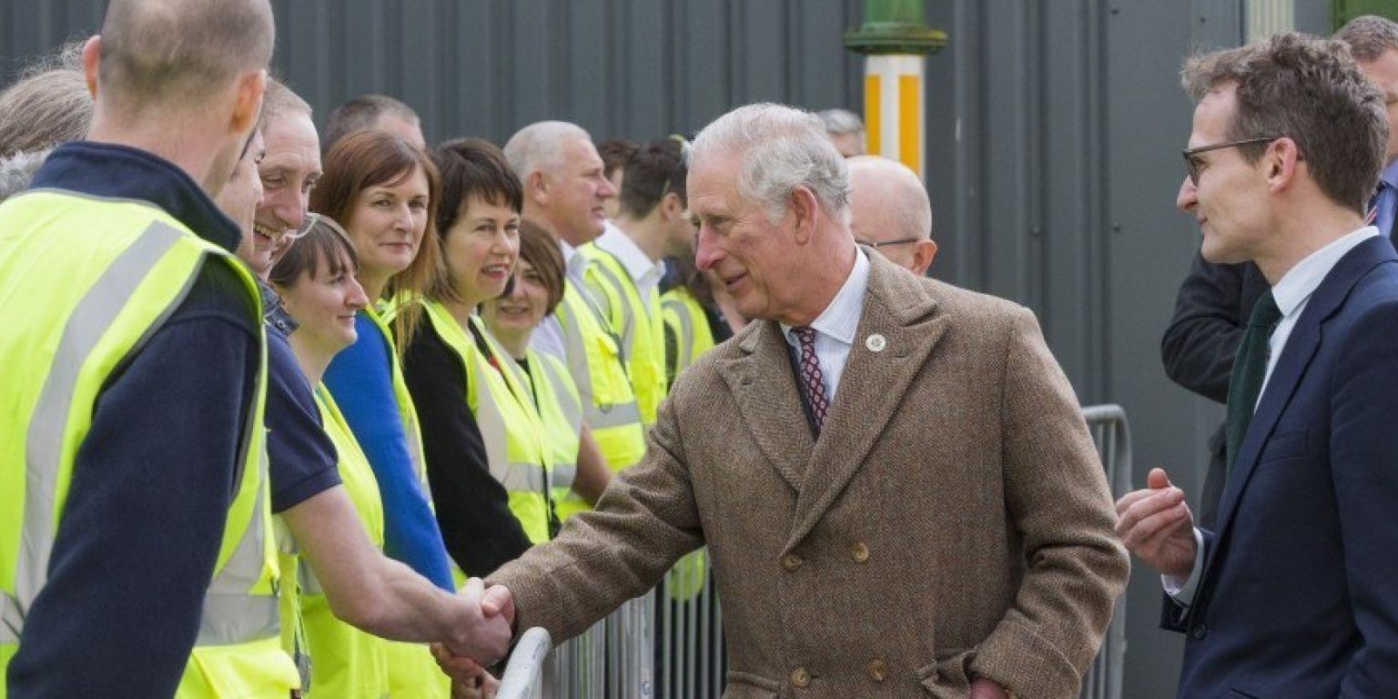 The Prince of Wales meets staff at James Cropper PLC e1522144434792