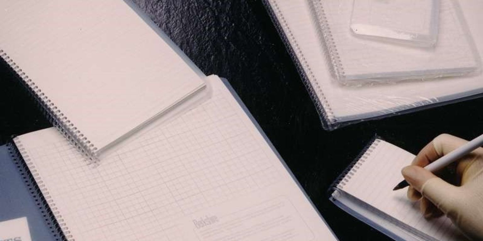 Cleanroom paper
