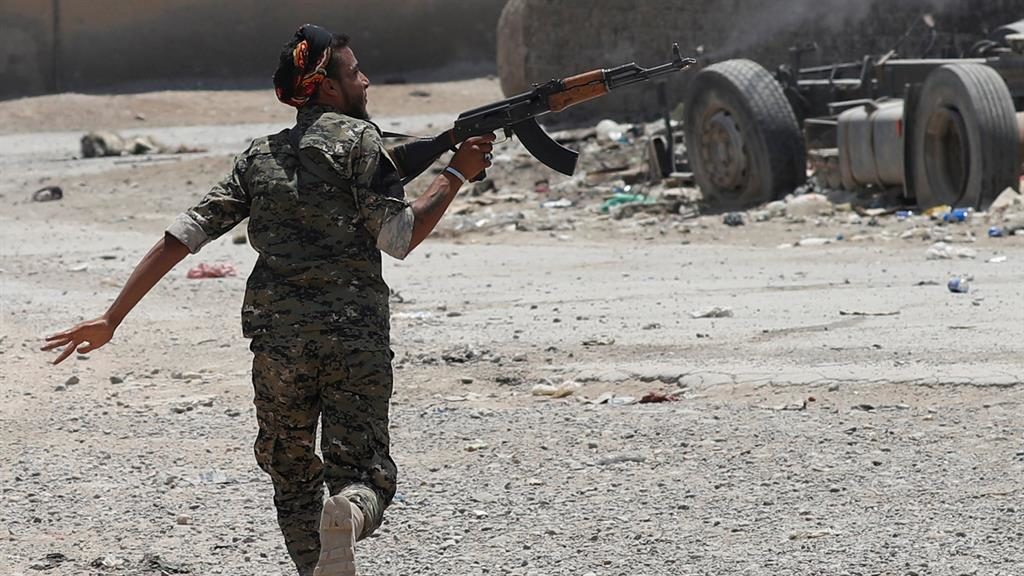 Backed forces in Syria enter Raqqa's Old City Backed forces in Syria enter Raqqa's Old City