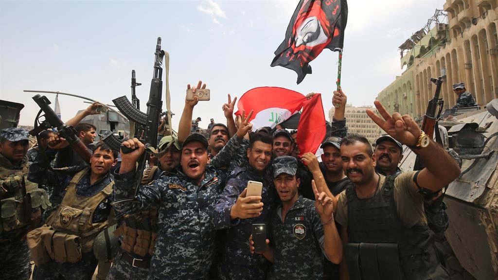 Iraqi forces close in on last ISIL fighters in Mosul Iraqi forces close in on last ISIL fighters in Mosul