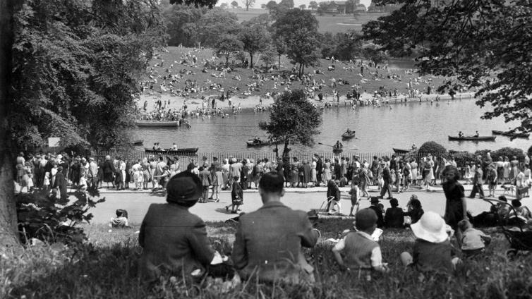 A romantic prospect: Waterloo Lake at Roundhay Park, Leeds, 1944