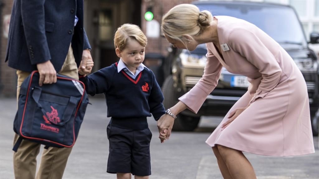 Woman arrested after alleged attempt to break in to Prince George's school Woman arrested after alleged attempt to break in to Prince George's school