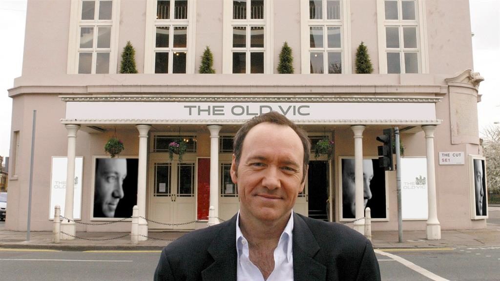 People Accuse Kevin Spacey Of 'Inappropriate Behavior' While Working At London Theater