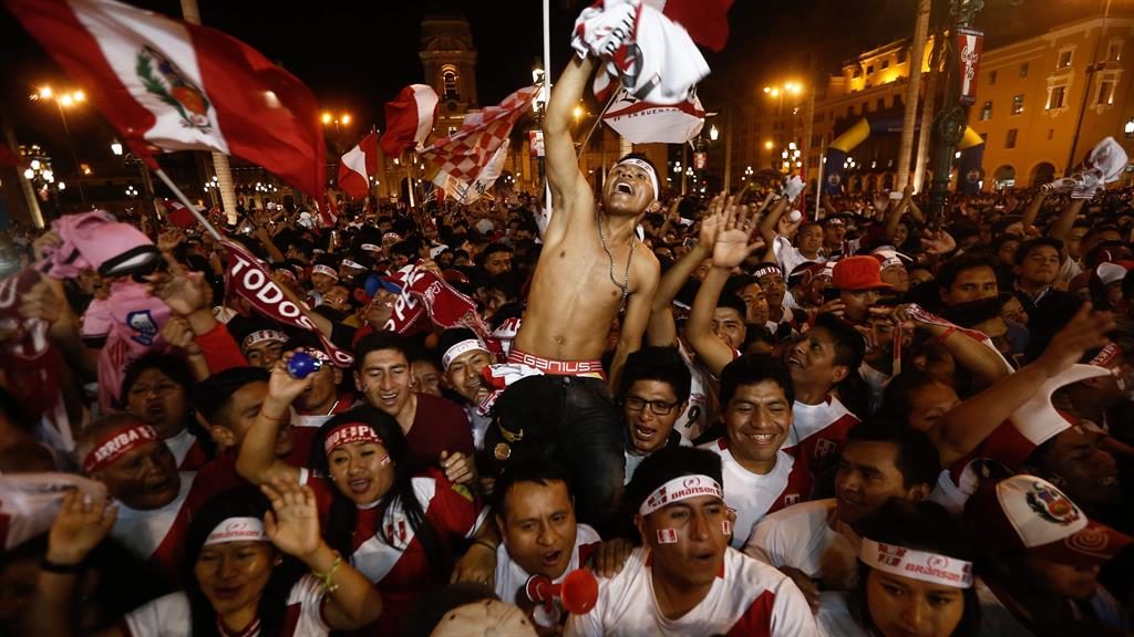 Peru down New Zealand to complete World Cup lineup Peru down New Zealand to complete World Cup lineup