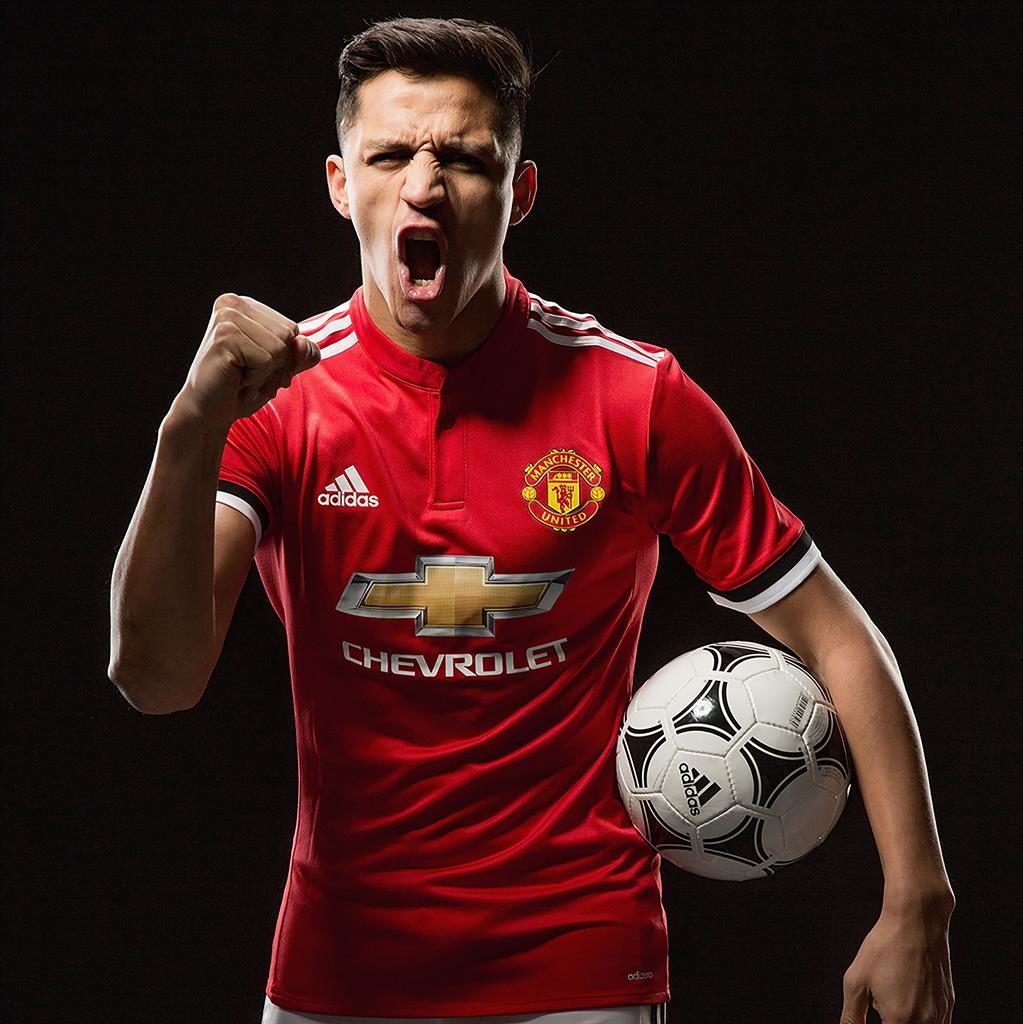 Manchester United have just announced Alexis Sanchez with the most dramatic video Manchester United have just announced Alexis Sanchez with the most dramatic video