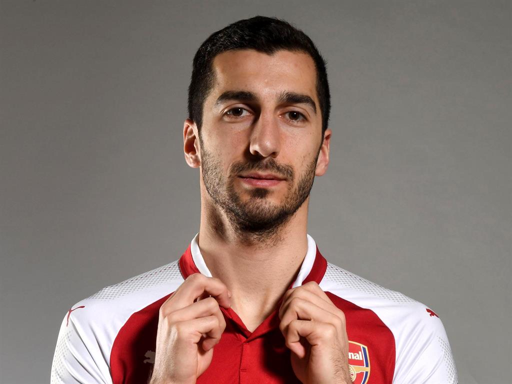 A great deal for Sánchez and United, a bad deal for Arsenal A great deal for Sánchez and United, a bad deal for Arsenal