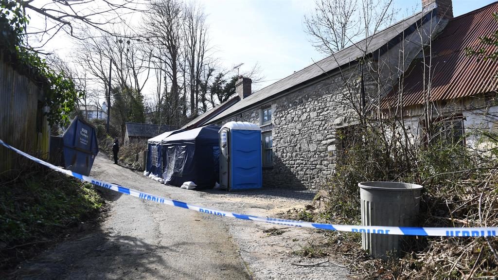 Two year old rescued from auto in river Teifi in Cardigan dies Two year old rescued from auto in river Teifi in Cardigan dies