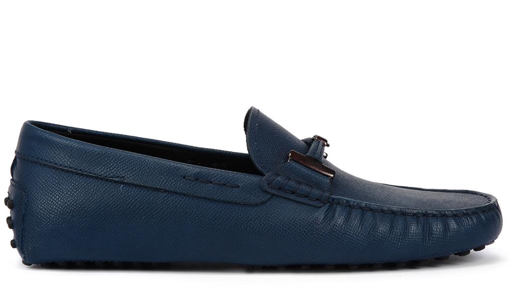 Shoe fetish: Suggs likes a Tod’s loafer