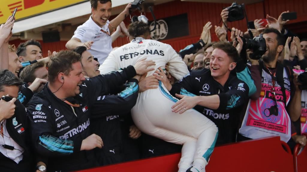 Don't keep us in dark on rule changes, say Hamilton Don't keep us in dark on rule changes, say Hamilton