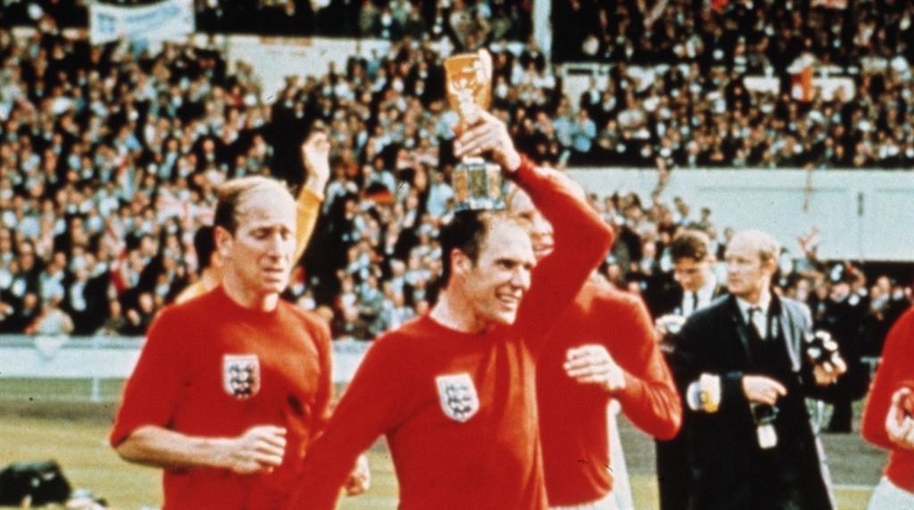 Bobby Charlton leads tributes to 1966 winner Ray Wilson
by Matthew Nash
Published