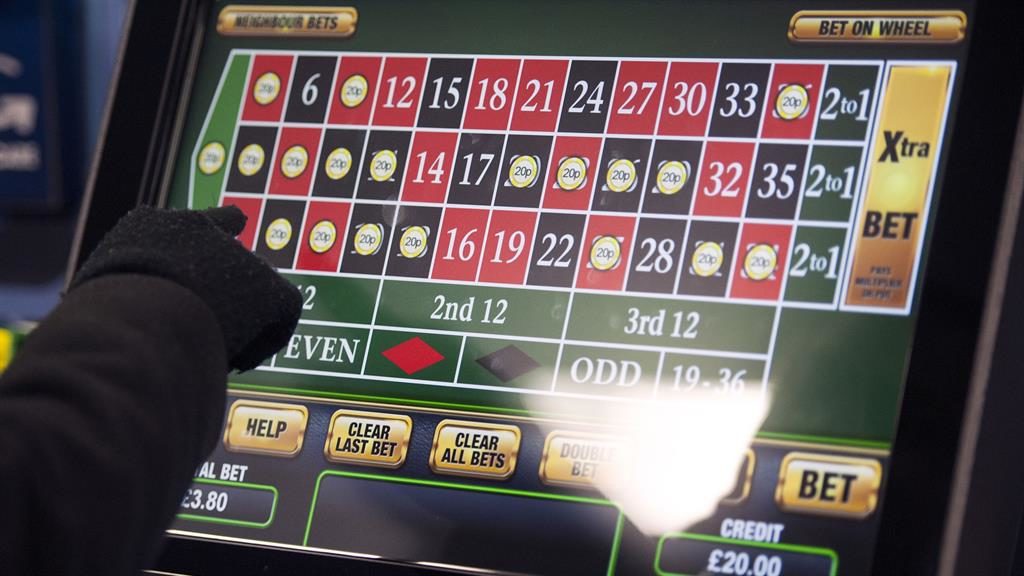 Fixed-odds betting stakes 'to be cut to £2'
