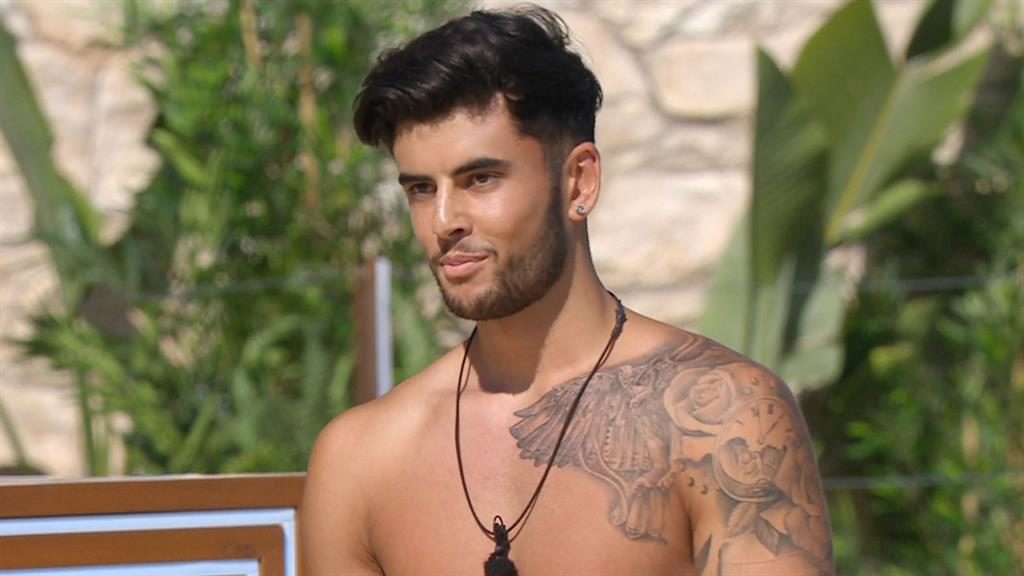Love Island's Niall has left the villa for personal reasons Love Island's Niall has left the villa for personal reasons