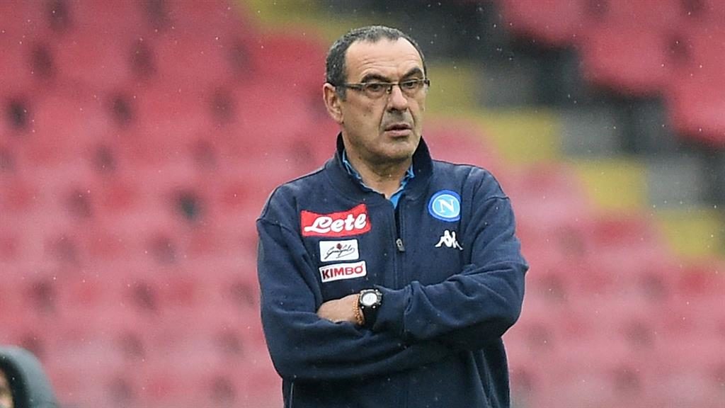 Former Napoli manager Sarri replaces Conte at Chelsea