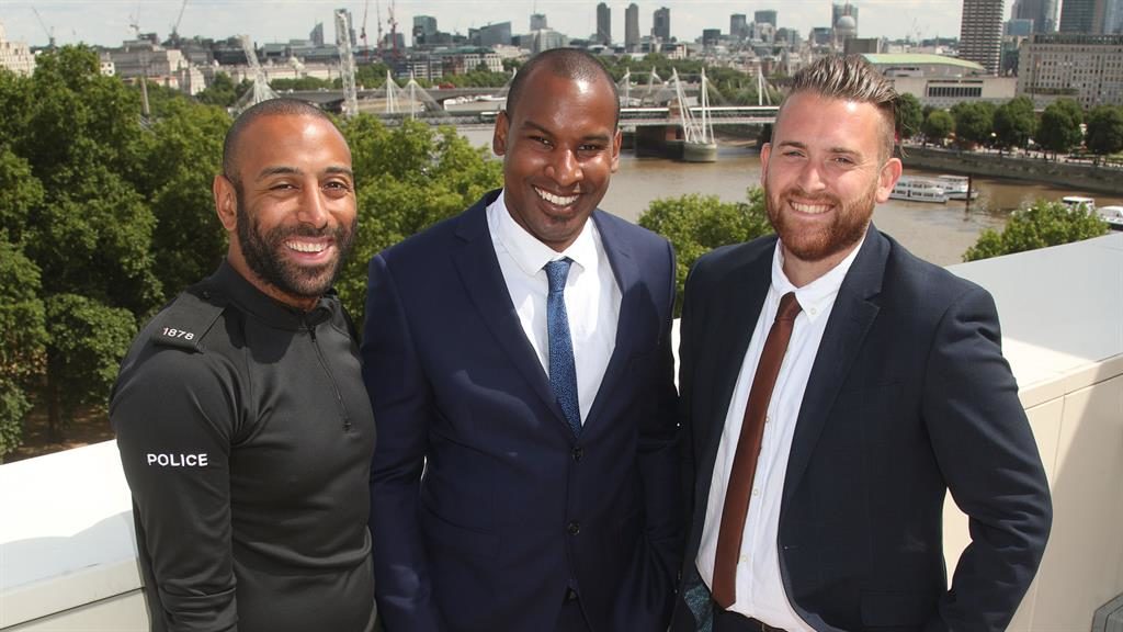 SA's 'Angel Of London Bridge' Will Receive An Honour From The Queen