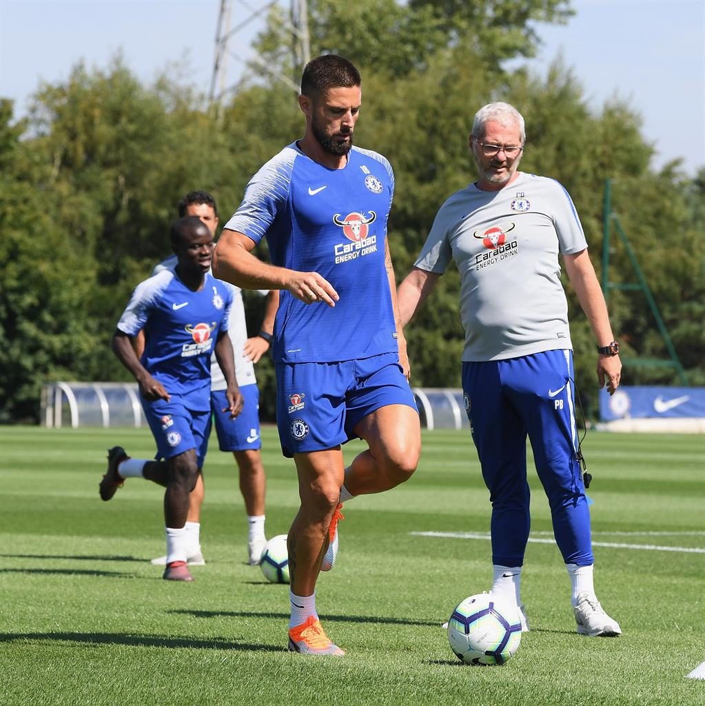 Winners France World Cup stars N’Golo Kante and Olivier Giroud returned to Chelsea training yesterday