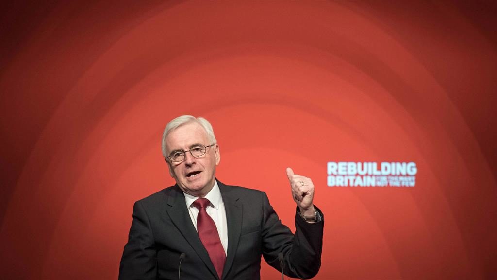 UK's Labour opposition says it might back new Brexit vote