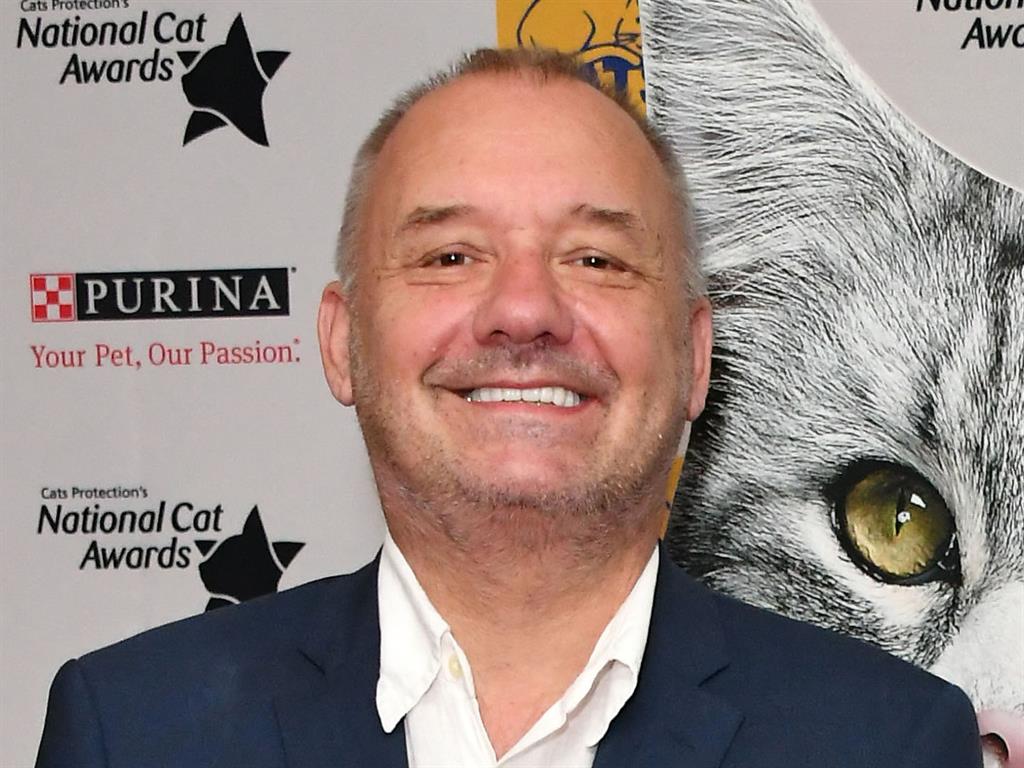 Joke defending: Bob Mortimer of Athletico Mince PICTURE: REX