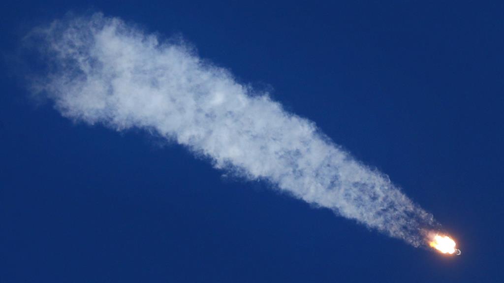 US, Russian astronauts safe after emergency landing US, Russian astronauts safe after emergency landing
