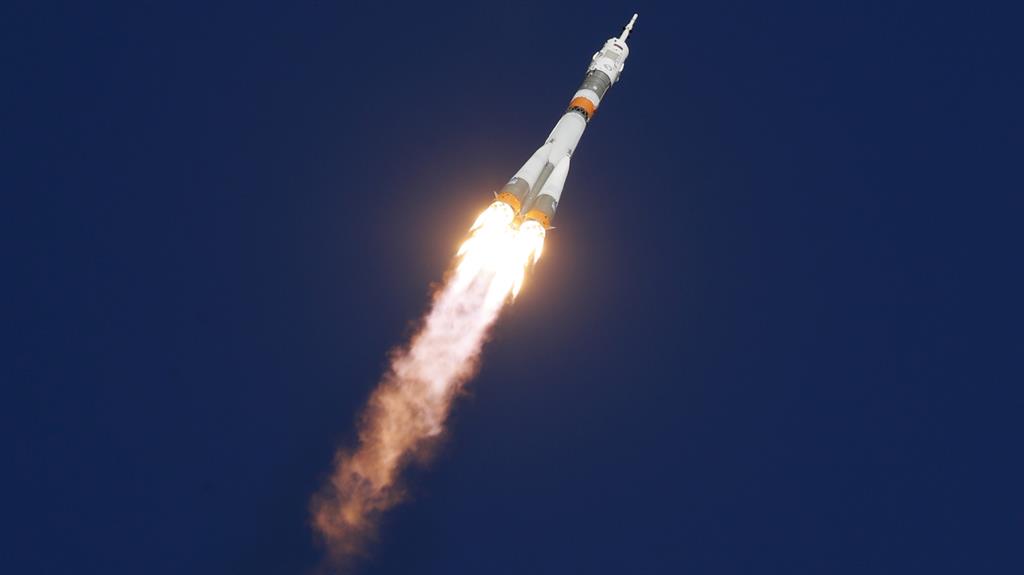 Russian Federation suspends space launches pending probe into rocket failure — NewsAlert