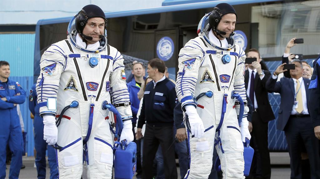 Prepared Alexey Ovchinin and Nick Hague walk to the launch pad
